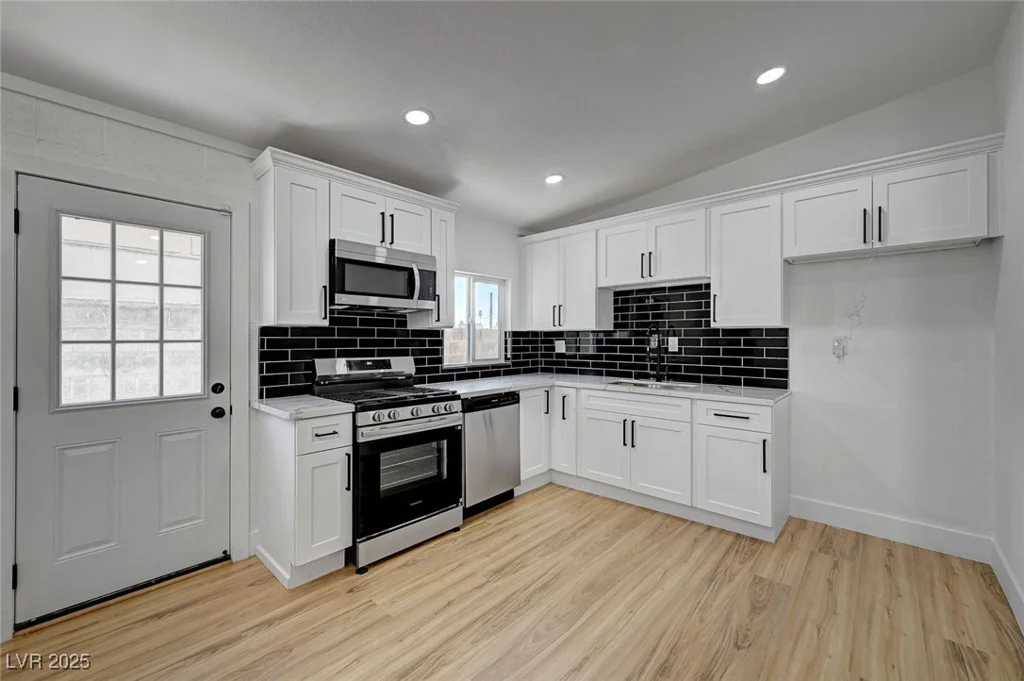 2512 Taylor, North Las Vegas, NV 89030