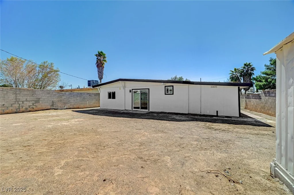 2512 Taylor, North Las Vegas, NV 89030