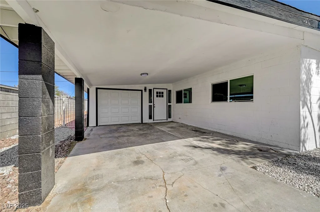 2512 Taylor, North Las Vegas, NV 89030
