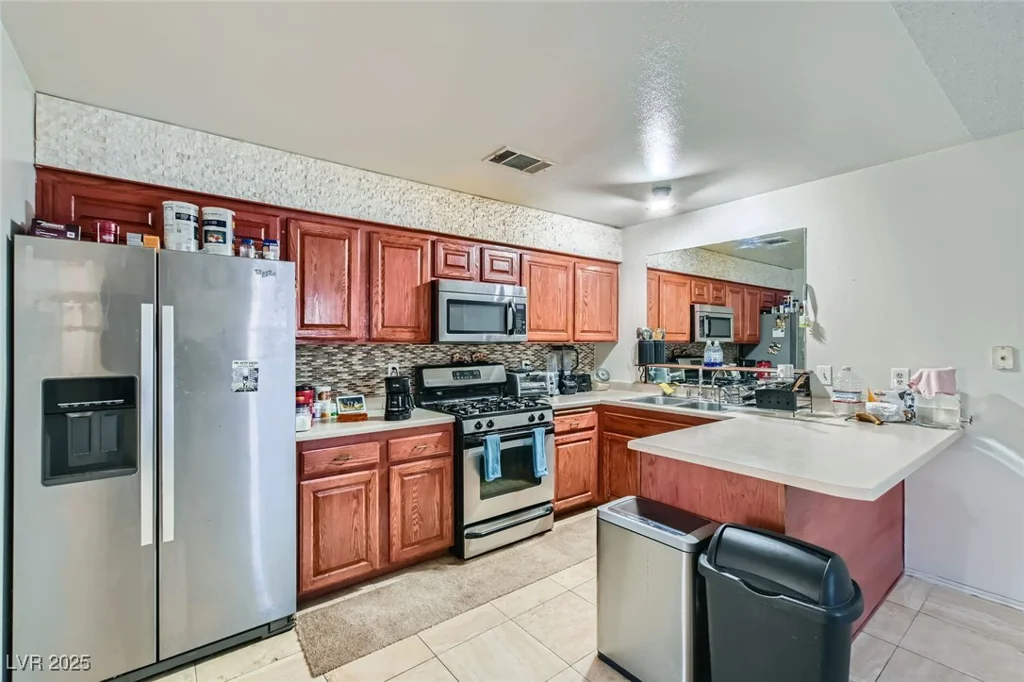 53 Montello, Las Vegas, NV 89110