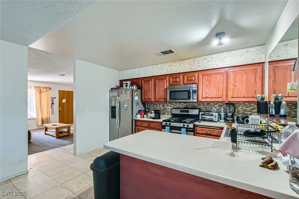 53 Montello, Las Vegas, NV 89110