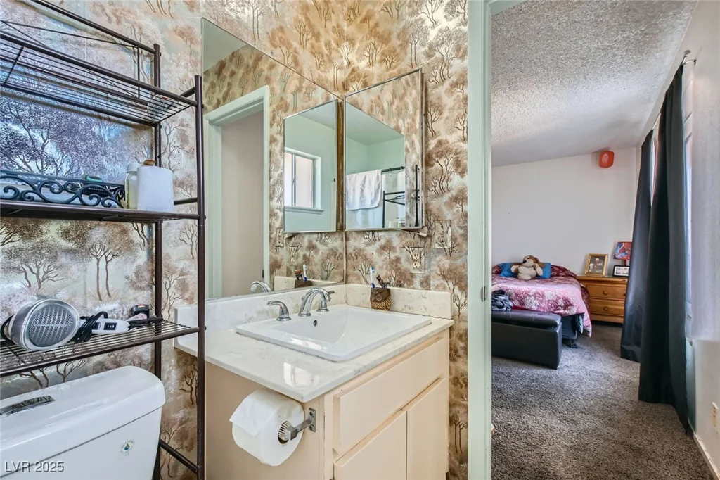 53 Montello, Las Vegas, NV 89110