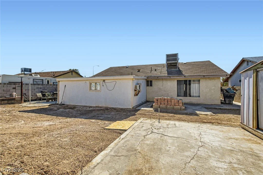 53 Montello, Las Vegas, NV 89110