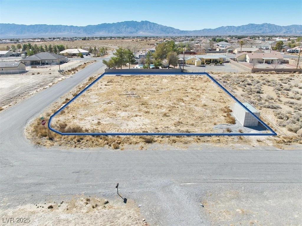 2330 Laguna, Pahrump, NV 89048