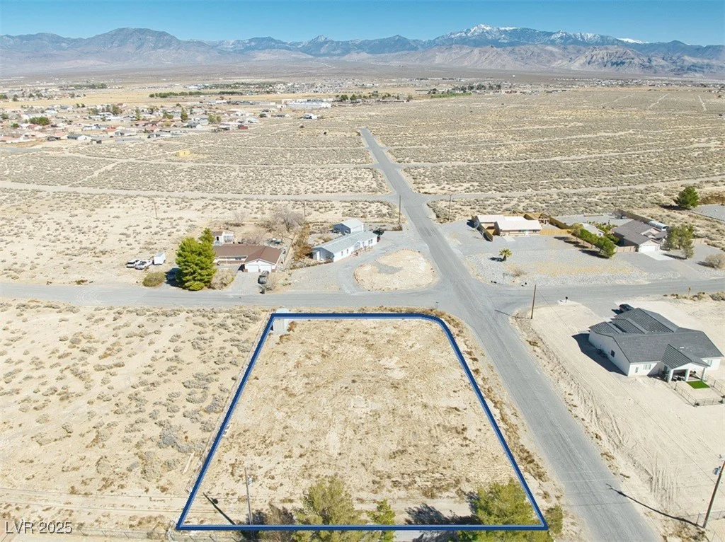 2330 Laguna, Pahrump, NV 89048