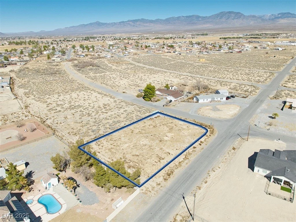 2330 Laguna, Pahrump, NV 89048