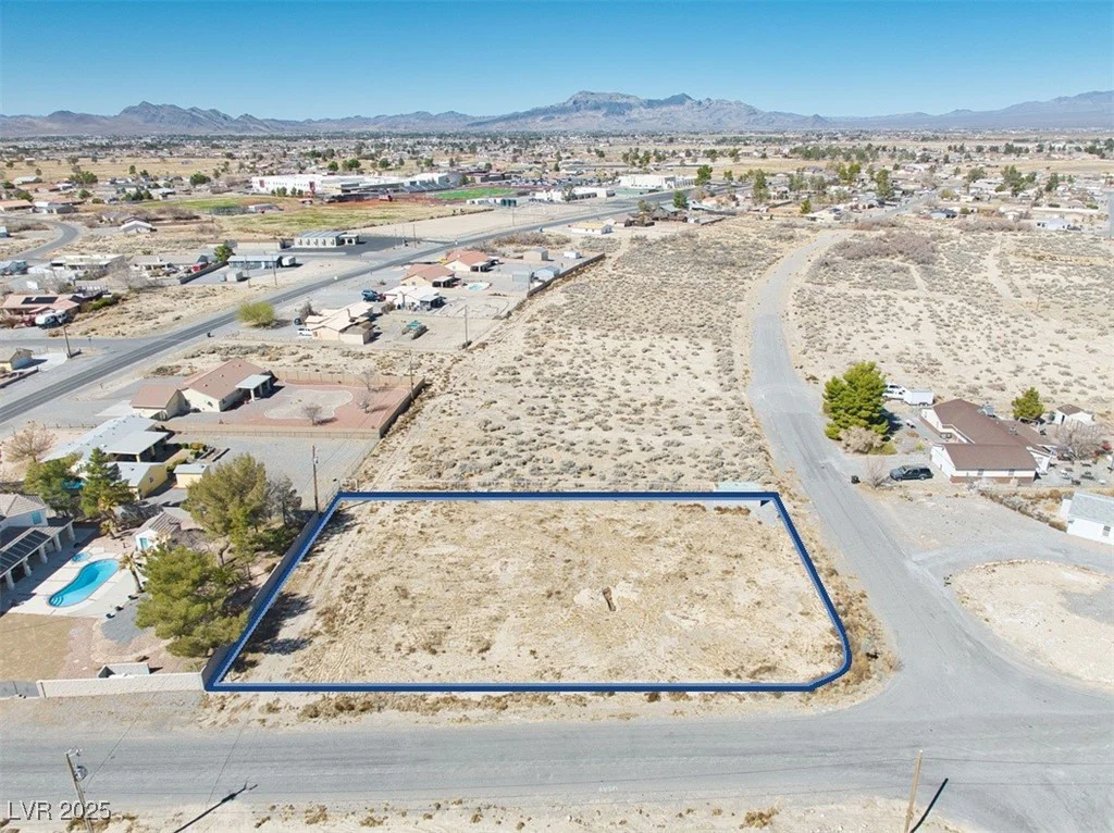 2330 Laguna, Pahrump, NV 89048