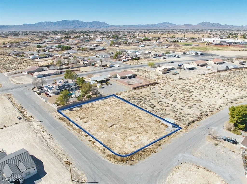 2330 Laguna, Pahrump, NV 89048
