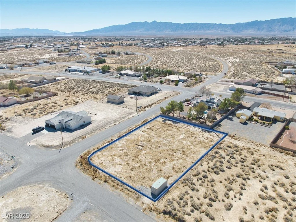 2330 Laguna, Pahrump, NV 89048
