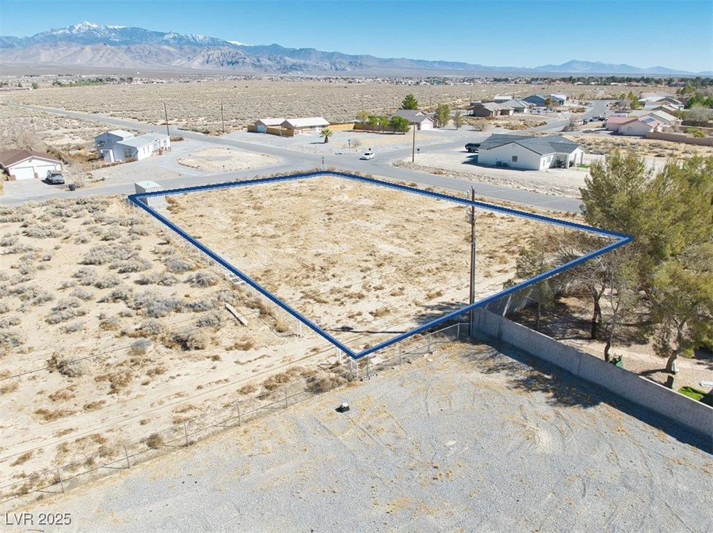 2330 Laguna, Pahrump, NV 89048