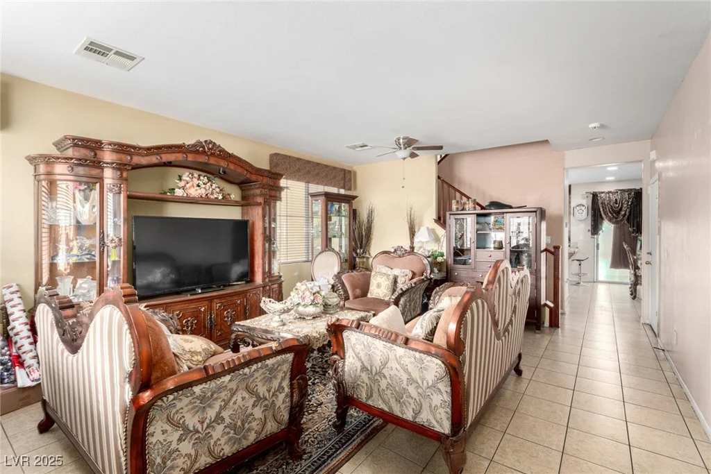 1930 Silver Crest, North Las Vegas, NV 89031