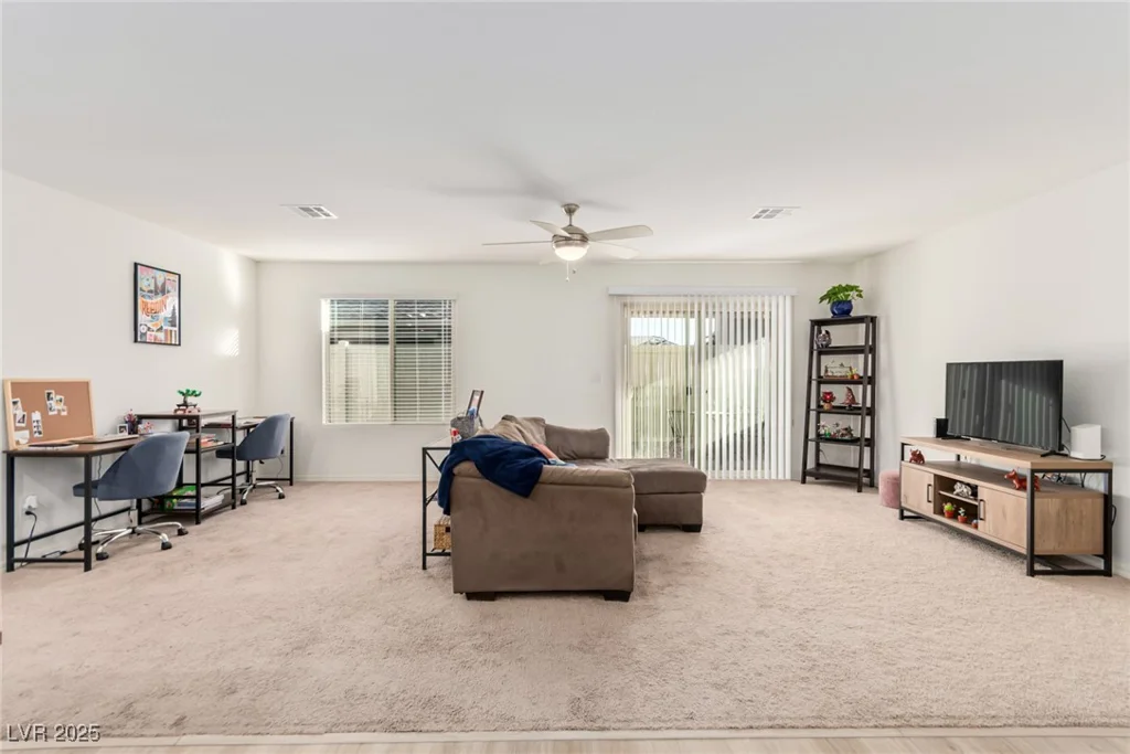 617 Abrazar, North Las Vegas, NV 89081