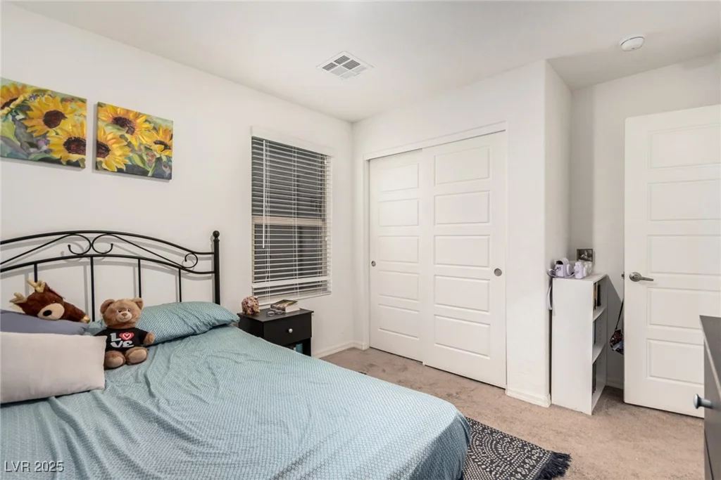 617 Abrazar, North Las Vegas, NV 89081