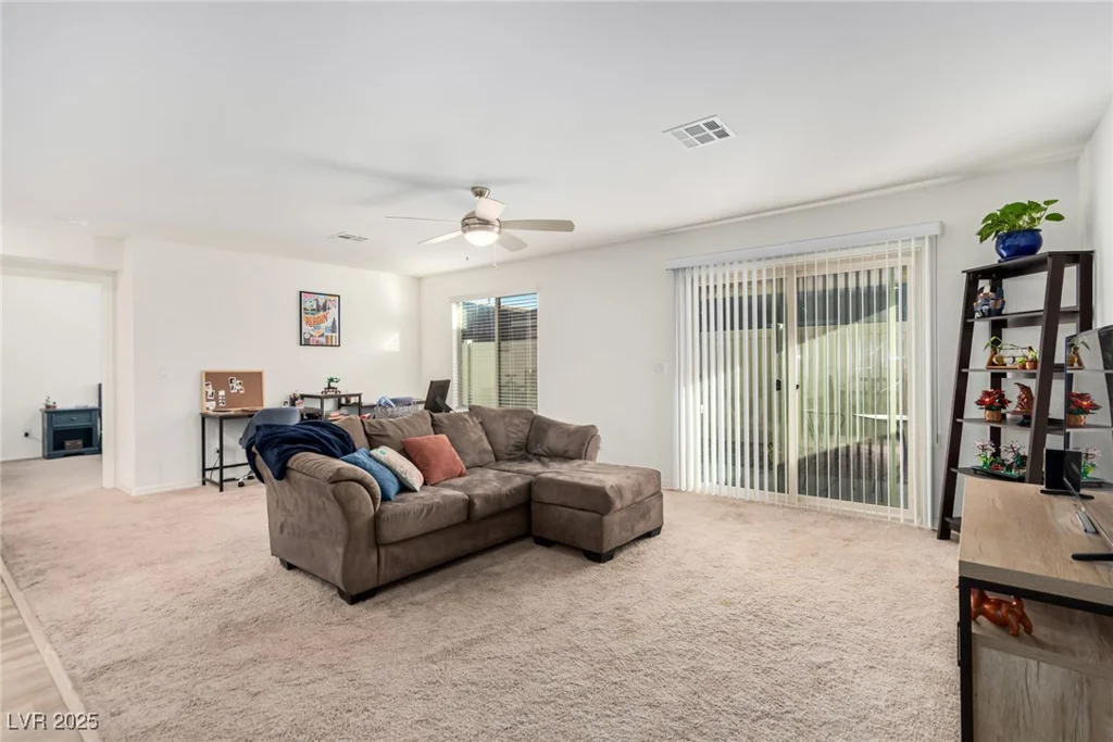617 Abrazar, North Las Vegas, NV 89081