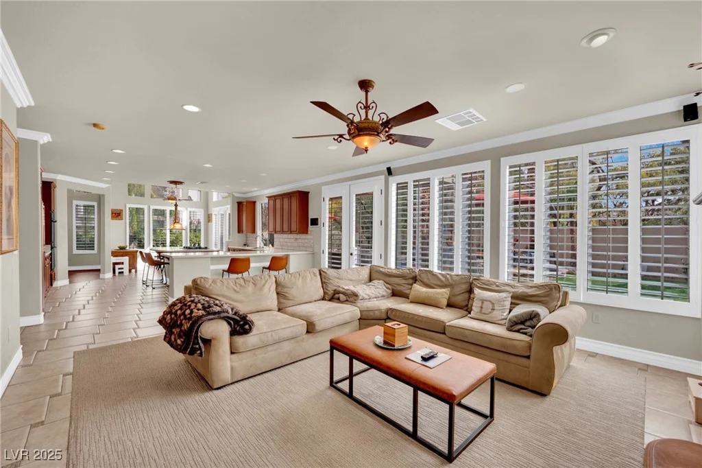 116 Ring Dove, Las Vegas, NV 89144
