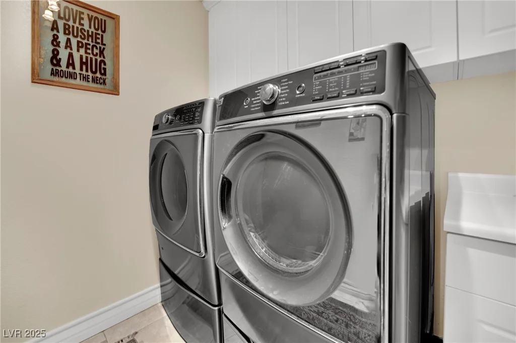 116 Ring Dove, Las Vegas, NV 89144
