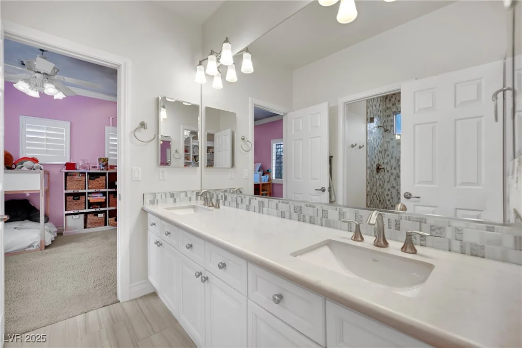116 Ring Dove, Las Vegas, NV 89144