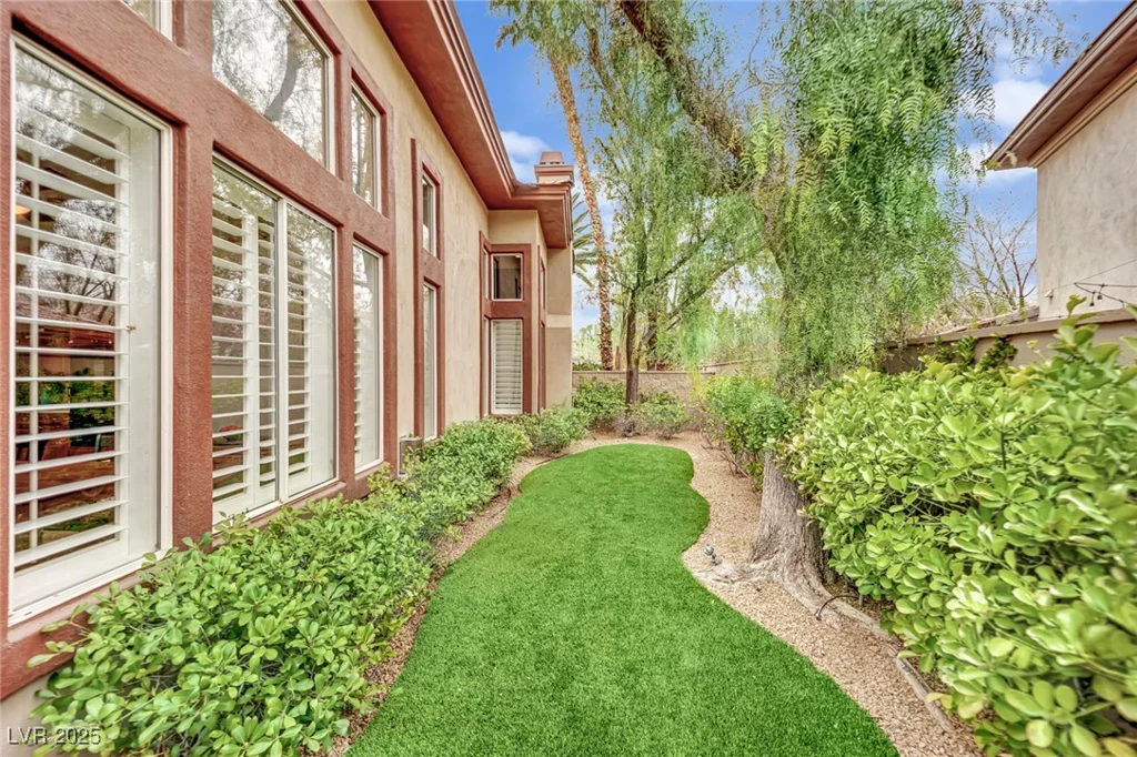 116 Ring Dove, Las Vegas, NV 89144