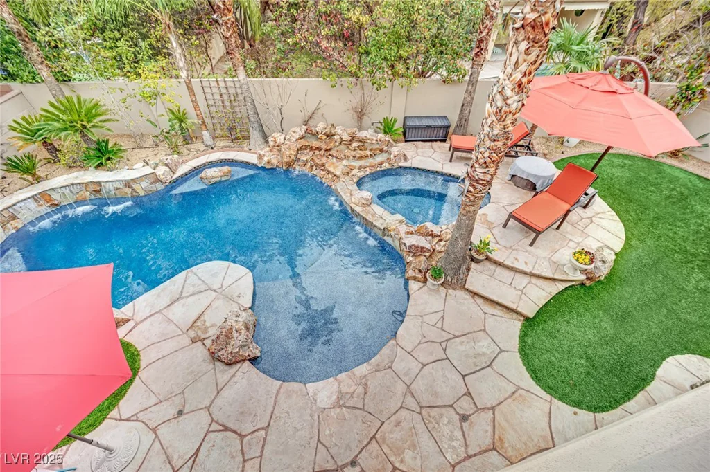 116 Ring Dove, Las Vegas, NV 89144