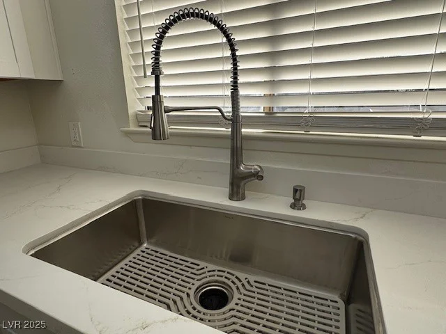 2899 Bluebonnet, Henderson, NV 89074