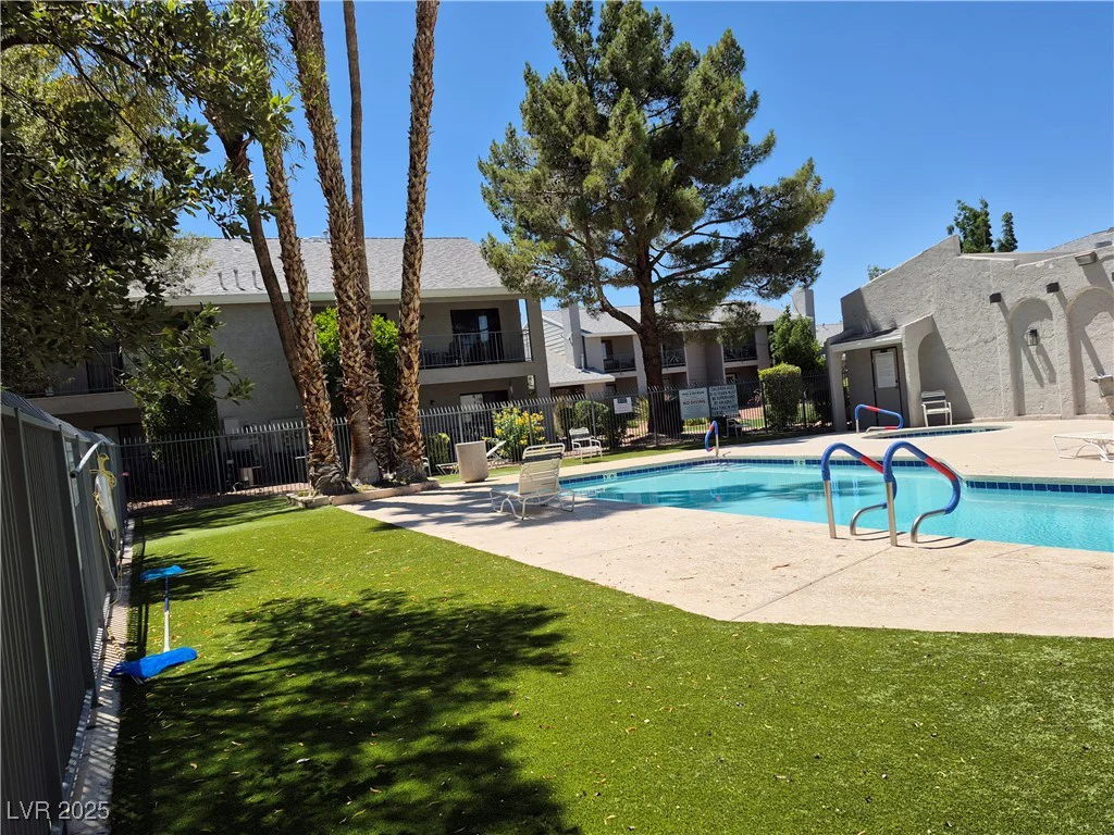 2899 Bluebonnet, Henderson, NV 89074