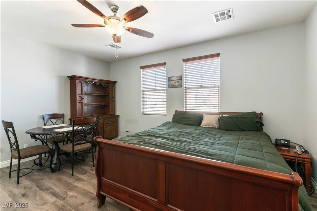 10745 Leatherstocking, Las Vegas, NV 89166