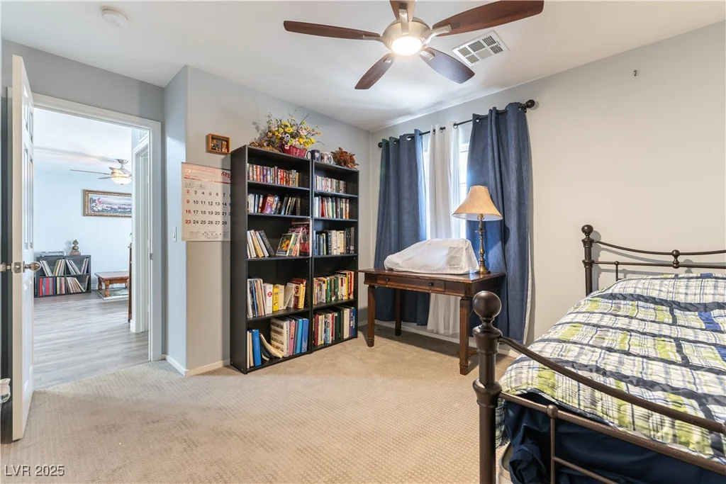 10745 Leatherstocking, Las Vegas, NV 89166