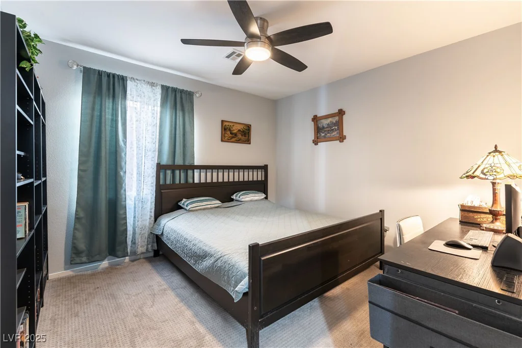 10745 Leatherstocking, Las Vegas, NV 89166