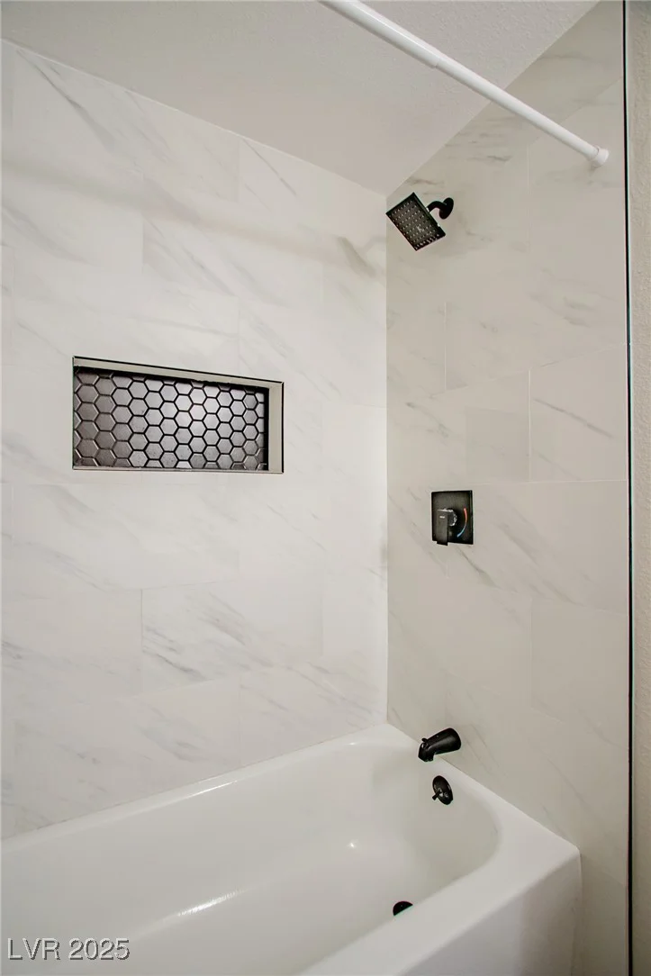 3151 Soaring Gulls, Las Vegas, NV 89128
