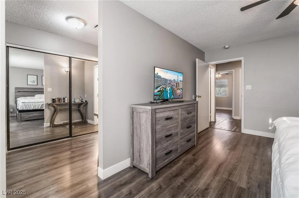 608 Cragin Park, Las Vegas, NV 89107