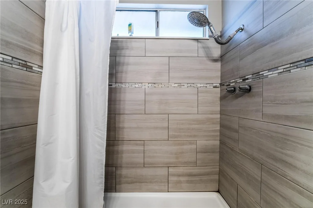 608 Cragin Park, Las Vegas, NV 89107