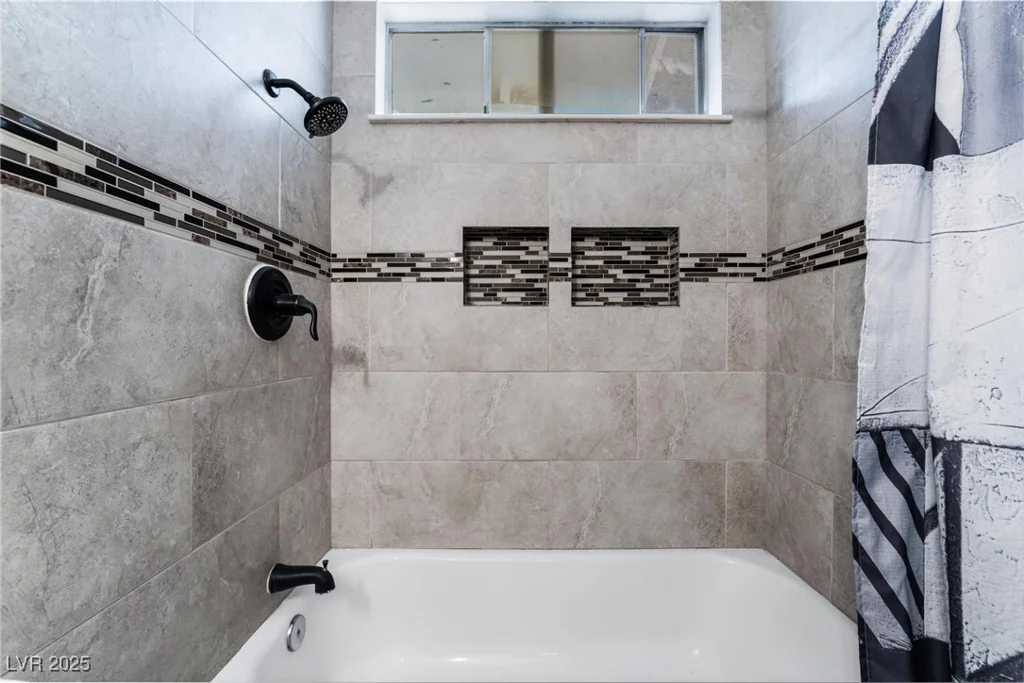 608 Cragin Park, Las Vegas, NV 89107