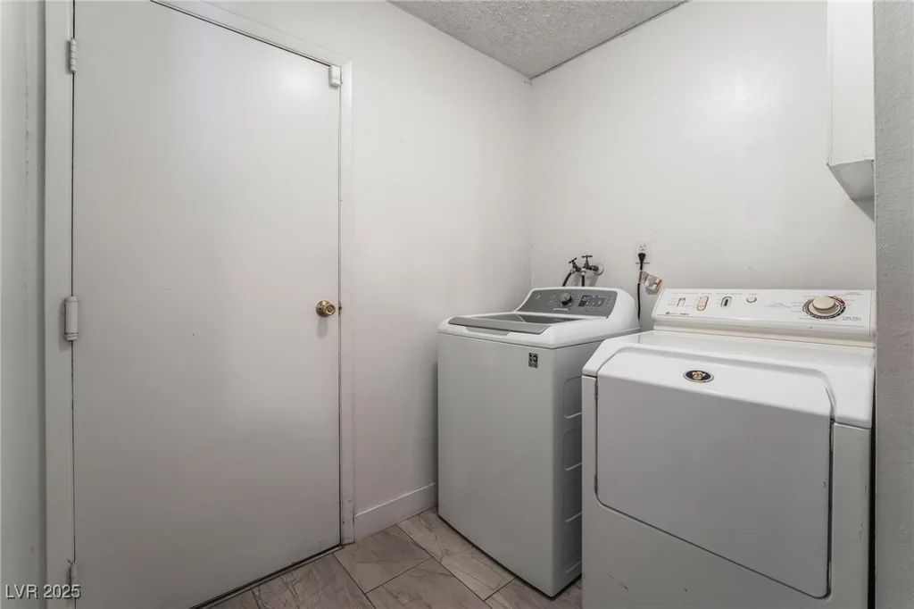 608 Cragin Park, Las Vegas, NV 89107
