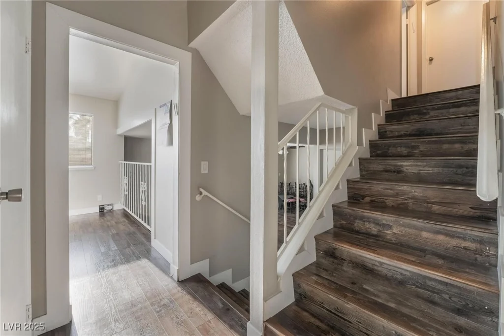 608 Cragin Park, Las Vegas, NV 89107
