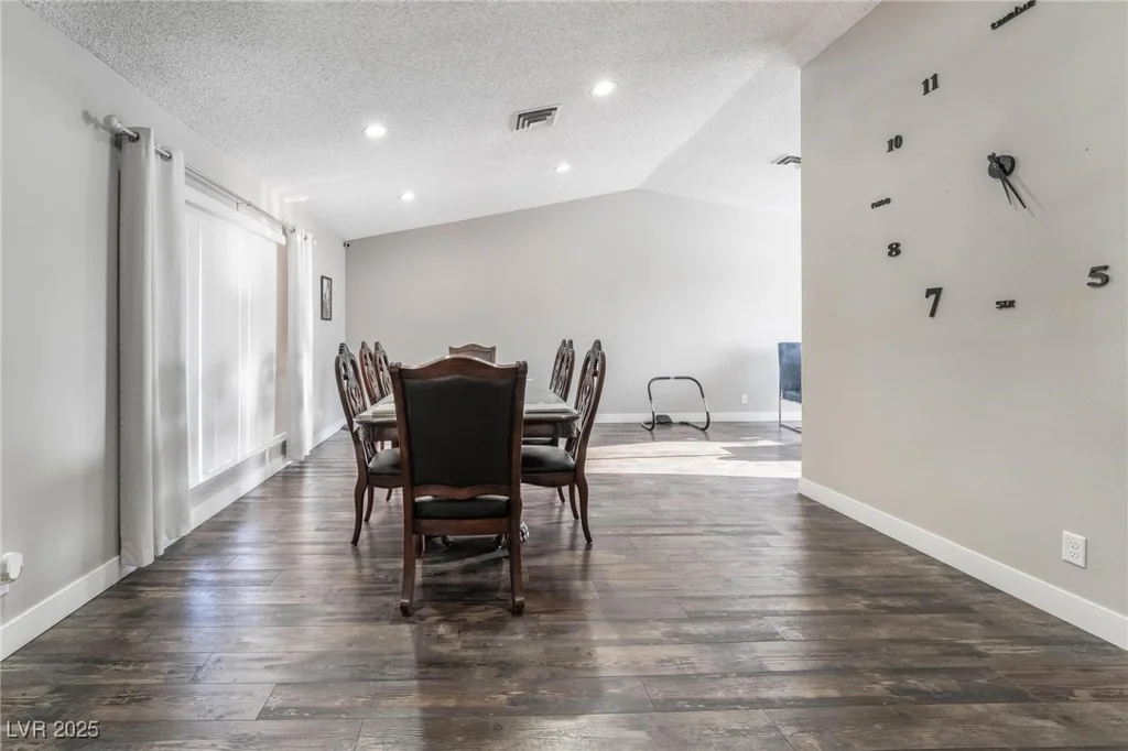 608 Cragin Park, Las Vegas, NV 89107