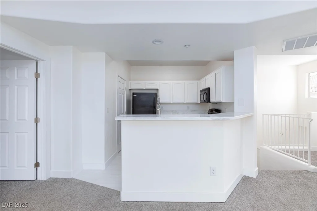 5855 Valley, North Las Vegas, NV 89031