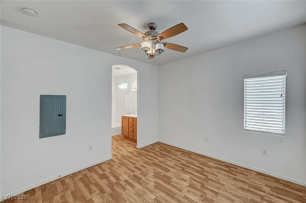 4020 Smokey Fog, North Las Vegas, NV 89081