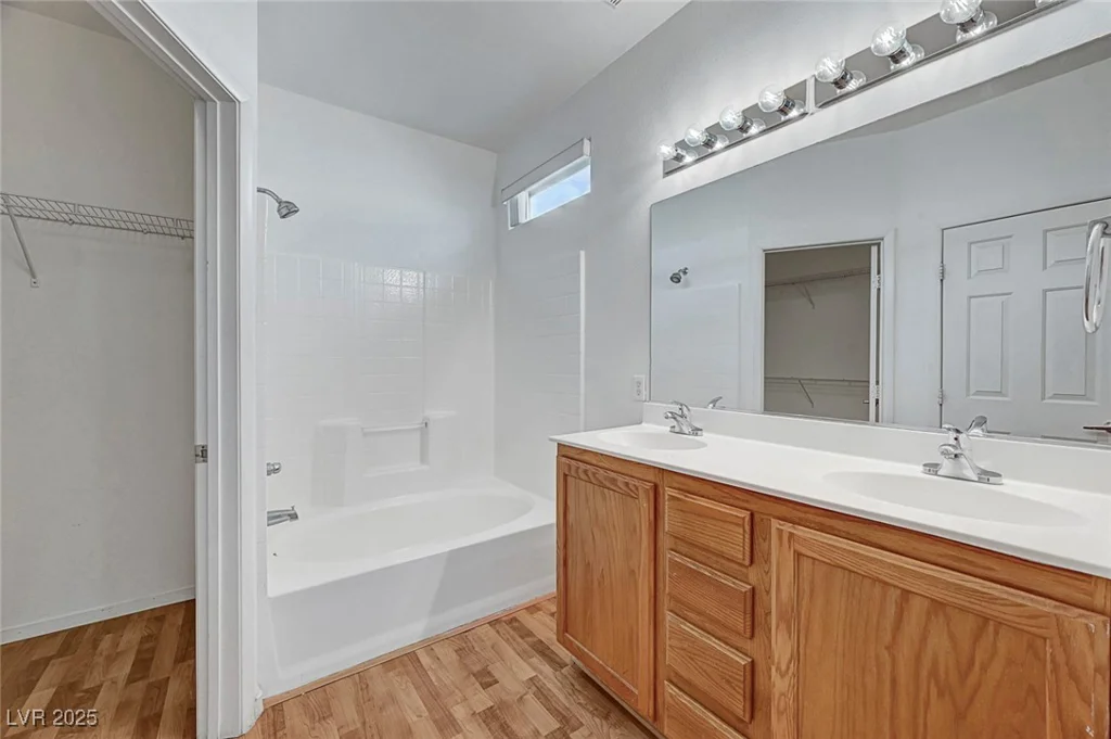 4020 Smokey Fog, North Las Vegas, NV 89081