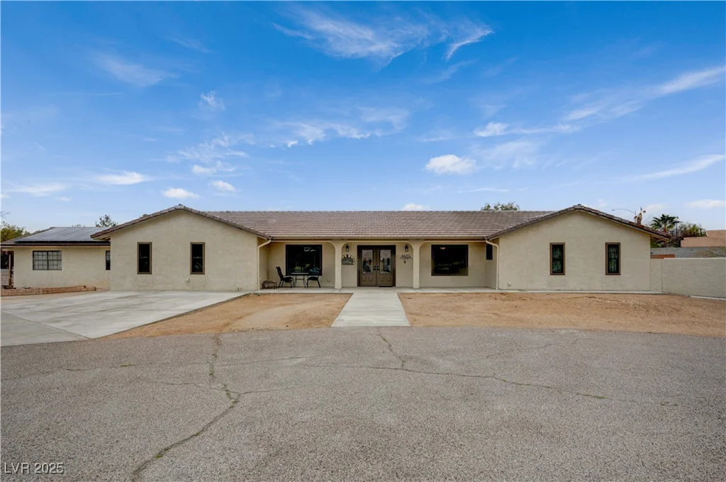 4625 Robindale, Las Vegas, NV 89139