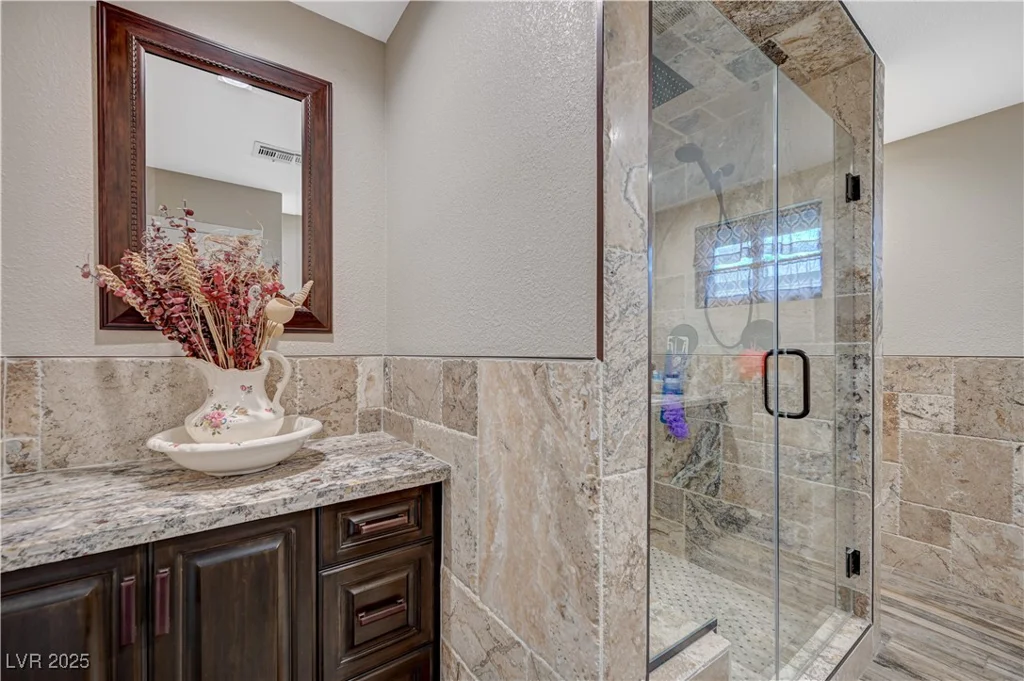4625 Robindale, Las Vegas, NV 89139