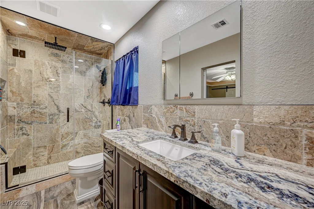 4625 Robindale, Las Vegas, NV 89139