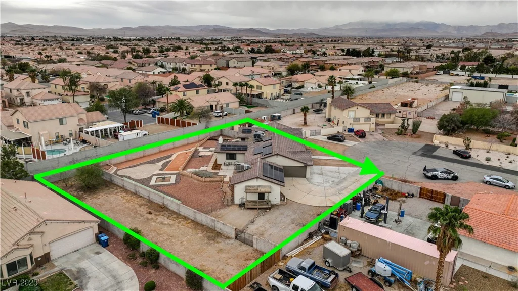 4625 Robindale, Las Vegas, NV 89139
