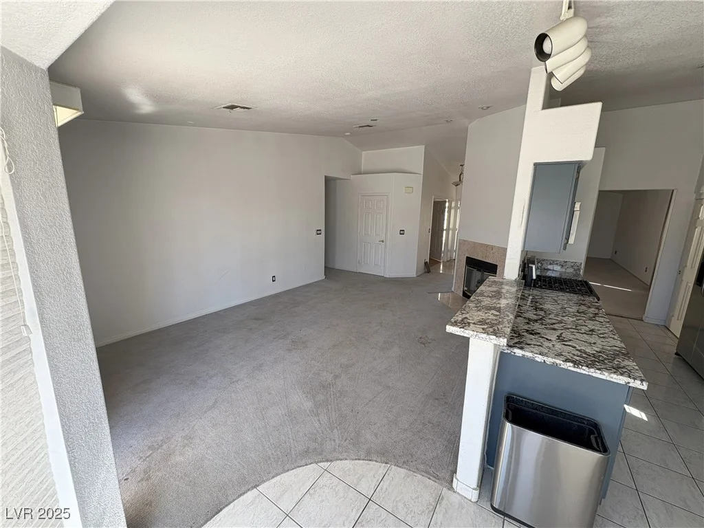 7133 Tropical Island, Las Vegas, NV 89129