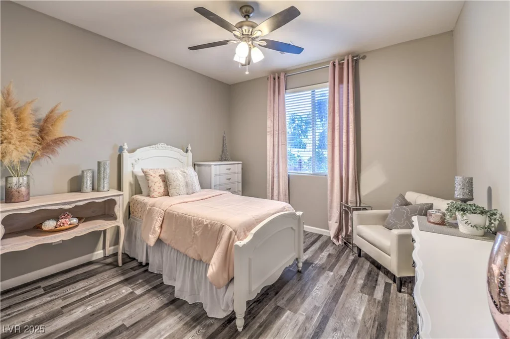 7411 Zonal, Las Vegas, NV 89131