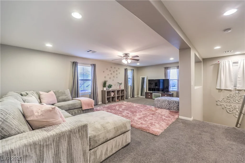 7411 Zonal, Las Vegas, NV 89131