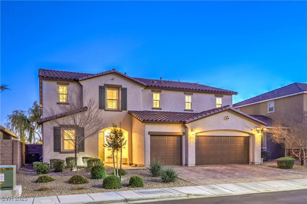7411 Zonal, Las Vegas, NV 89131