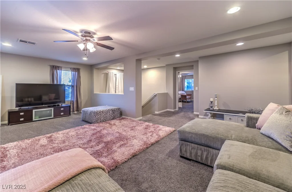 7411 Zonal, Las Vegas, NV 89131