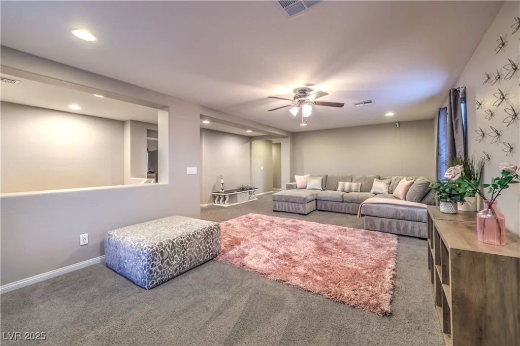 7411 Zonal, Las Vegas, NV 89131