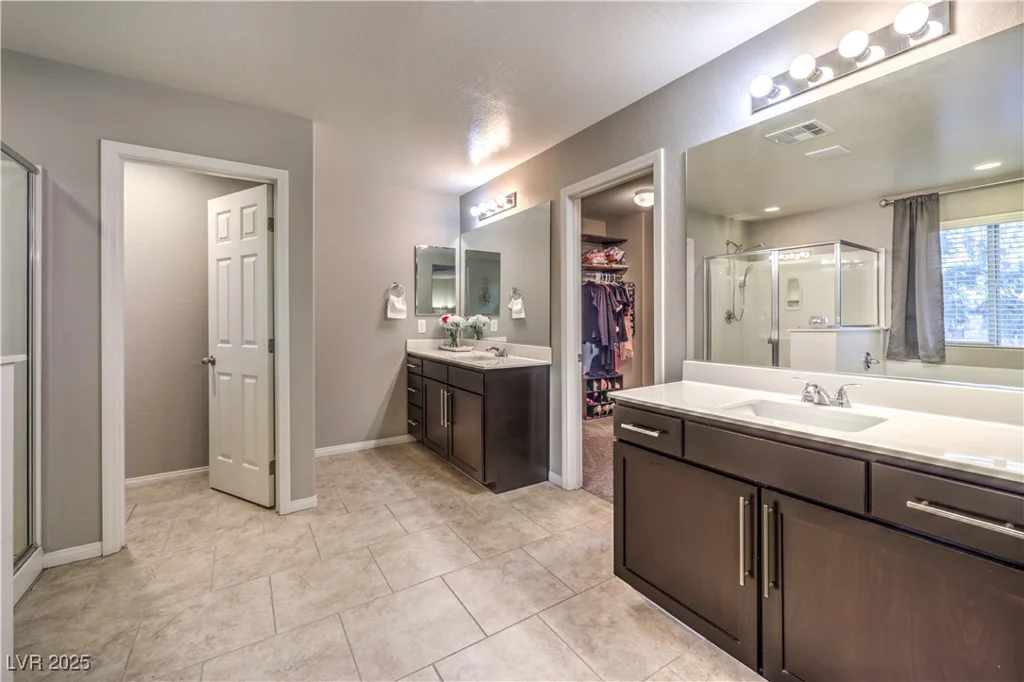 7411 Zonal, Las Vegas, NV 89131