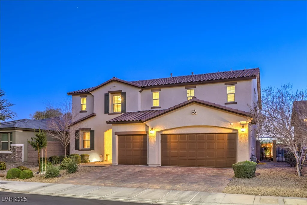 7411 Zonal, Las Vegas, NV 89131